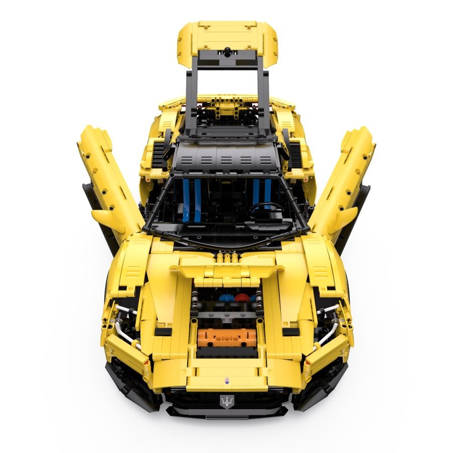 Rastar 93500 RC 1:8 Maserati MC20 Bricks