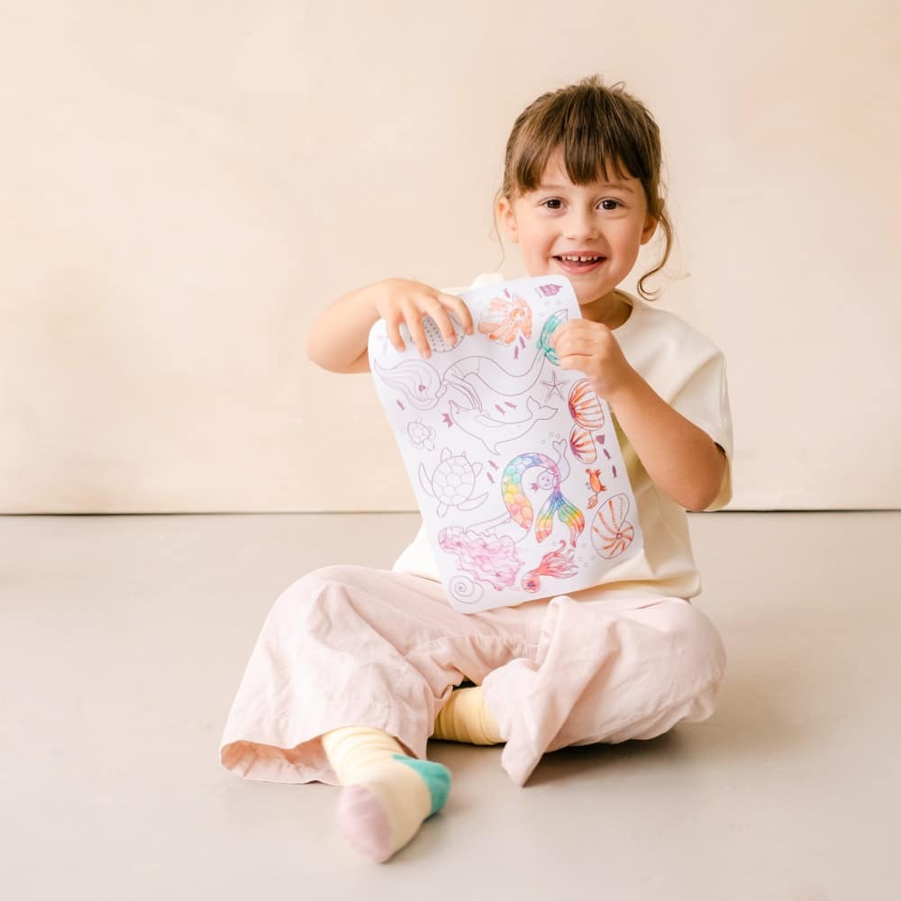 Coloring Mat (5 Erasable Markers - Mermaid)