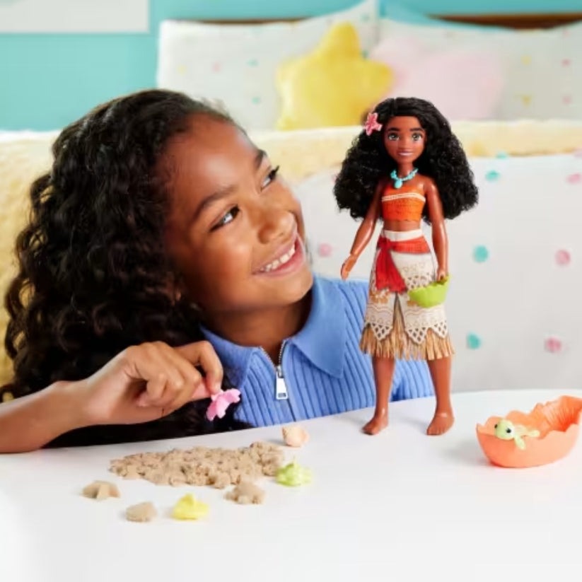 Disney Princess Moana Doll With Baby Turtle